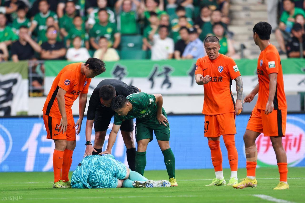 开云体育在线-转会期北京国安更衣室发声：欧联节点到来；震撼外界；训练强度明显提升-开云体育在线