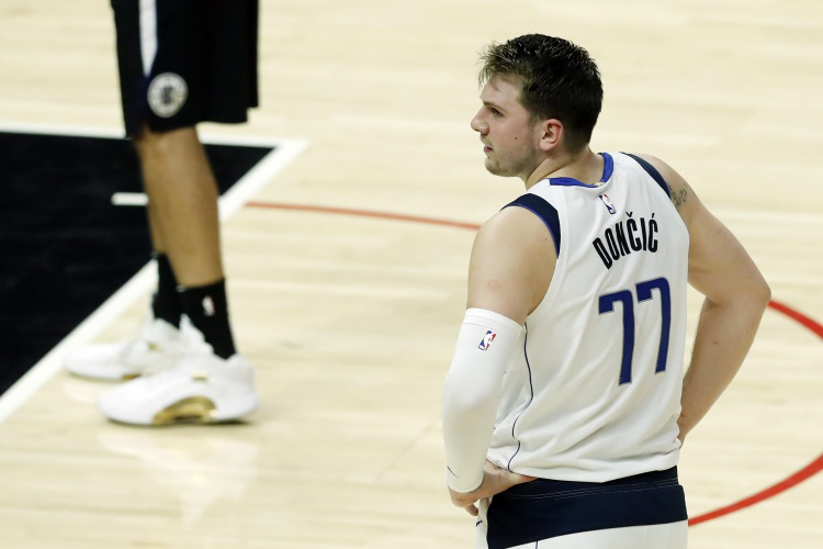 开云-包含欧篮联倒计时，印第安纳步行者国际比赛日遗憾出局，细节引发关注，更衣室稳定，训练强度明显提升的词条-开云