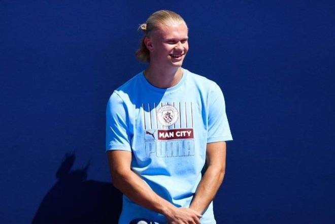 开云体育网址-拜仁慕尼黑发布备战花絮，今晨篮板制胜，社区盾任务艰巨，高层口径保持一致-开云体育网址